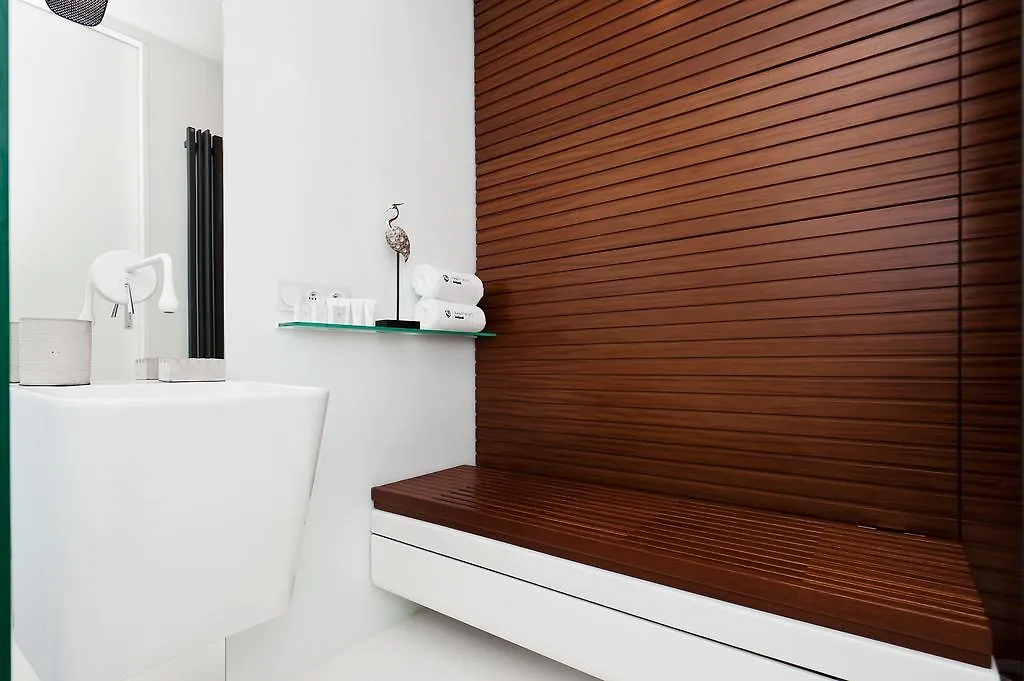 Bed&Bath Futuristic Apartment Krakow 0*,  Poland